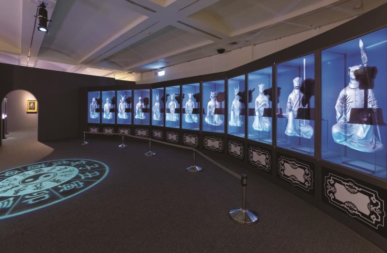 65寸透明顯示屏-十二獸首