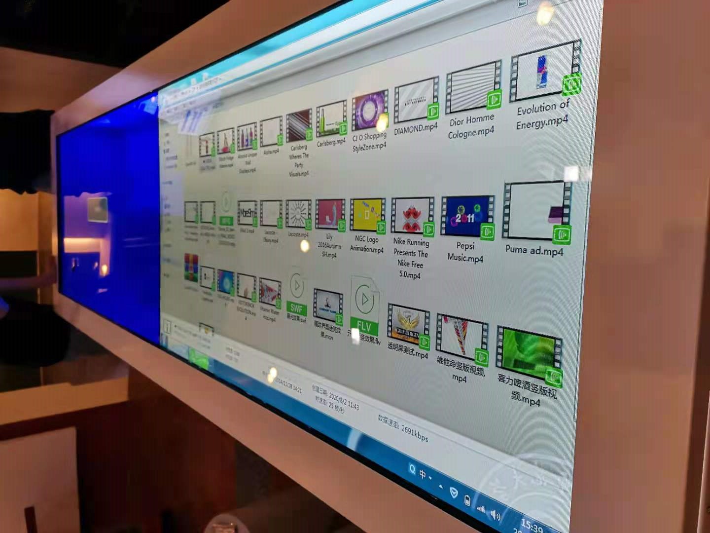 55寸臥式1X2透明拼接屏