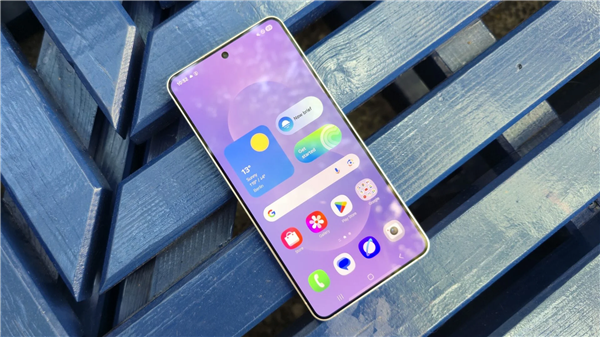 Exynos 2600原型機.png